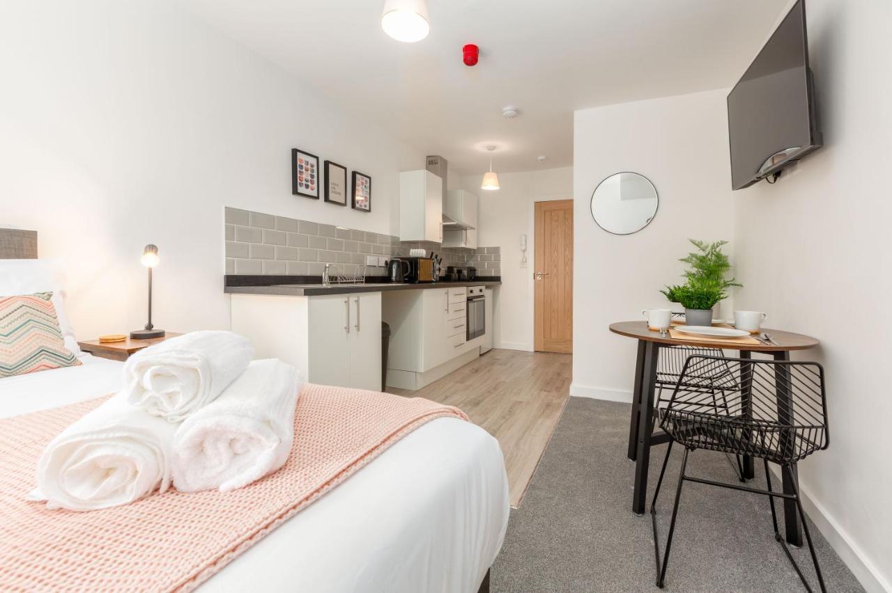 Charles Alexander Short Stay - Charnley House Apartments Blackpool Exterior foto